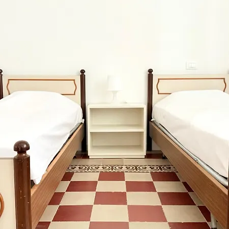 Se184 - Senigallia, Comodo Trilocale In Centro Storico * סניגליה